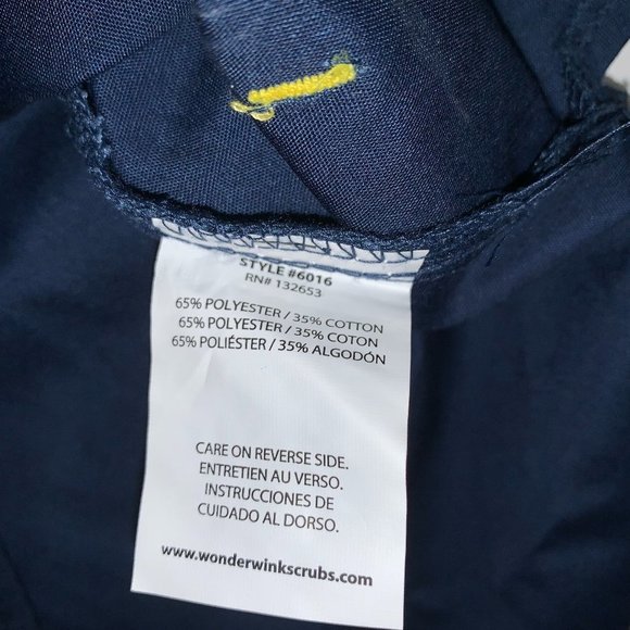 π2/$20πWONDERWINK Women's Scrubs Bravo 5 Pocket V-Neck Top, Navy, Large - Picture 7 of 14